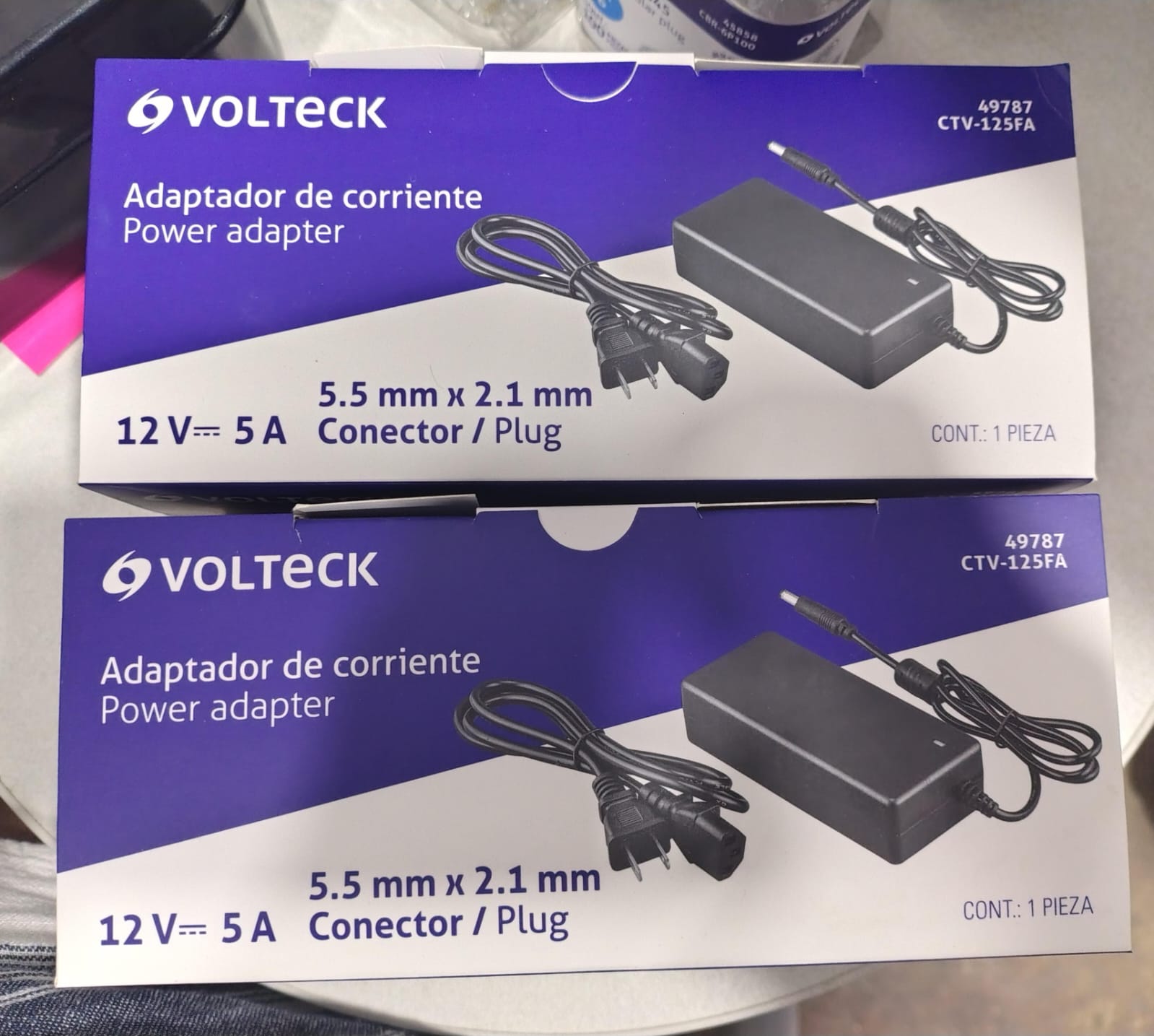 Adaptador de corriente 12V-5A