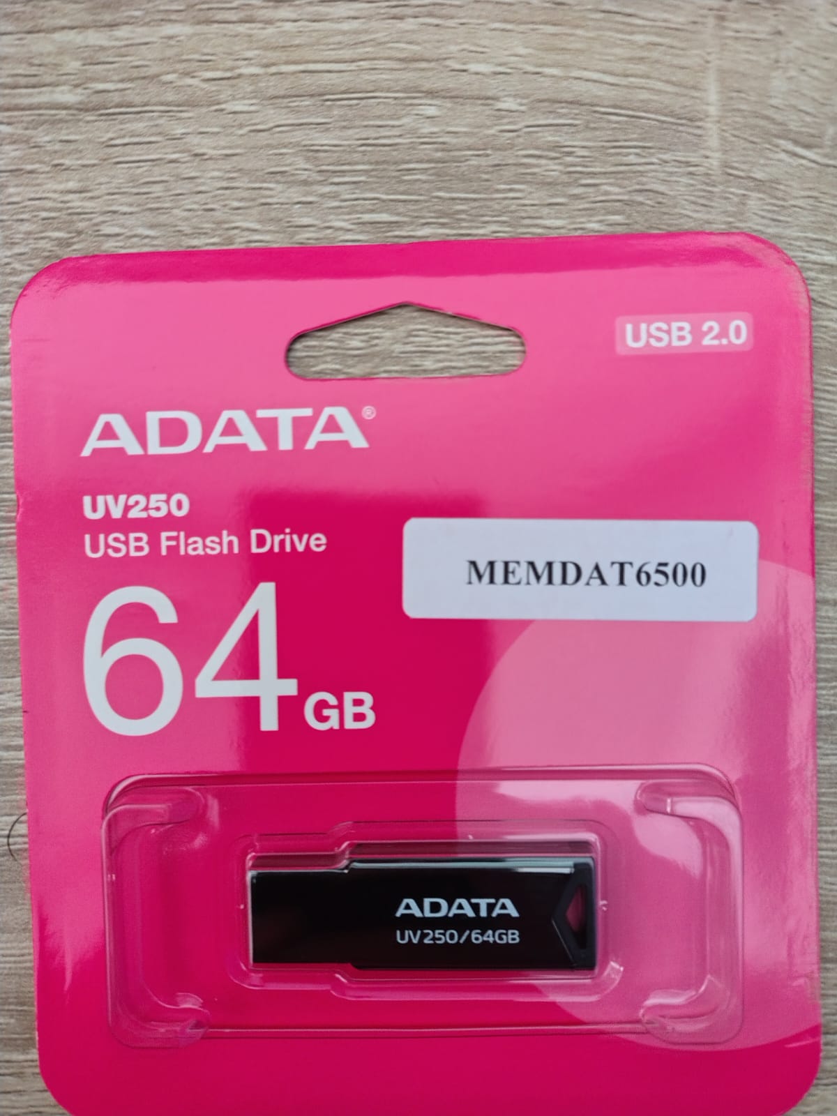 Memoria USB 2.0 64 GB UV250