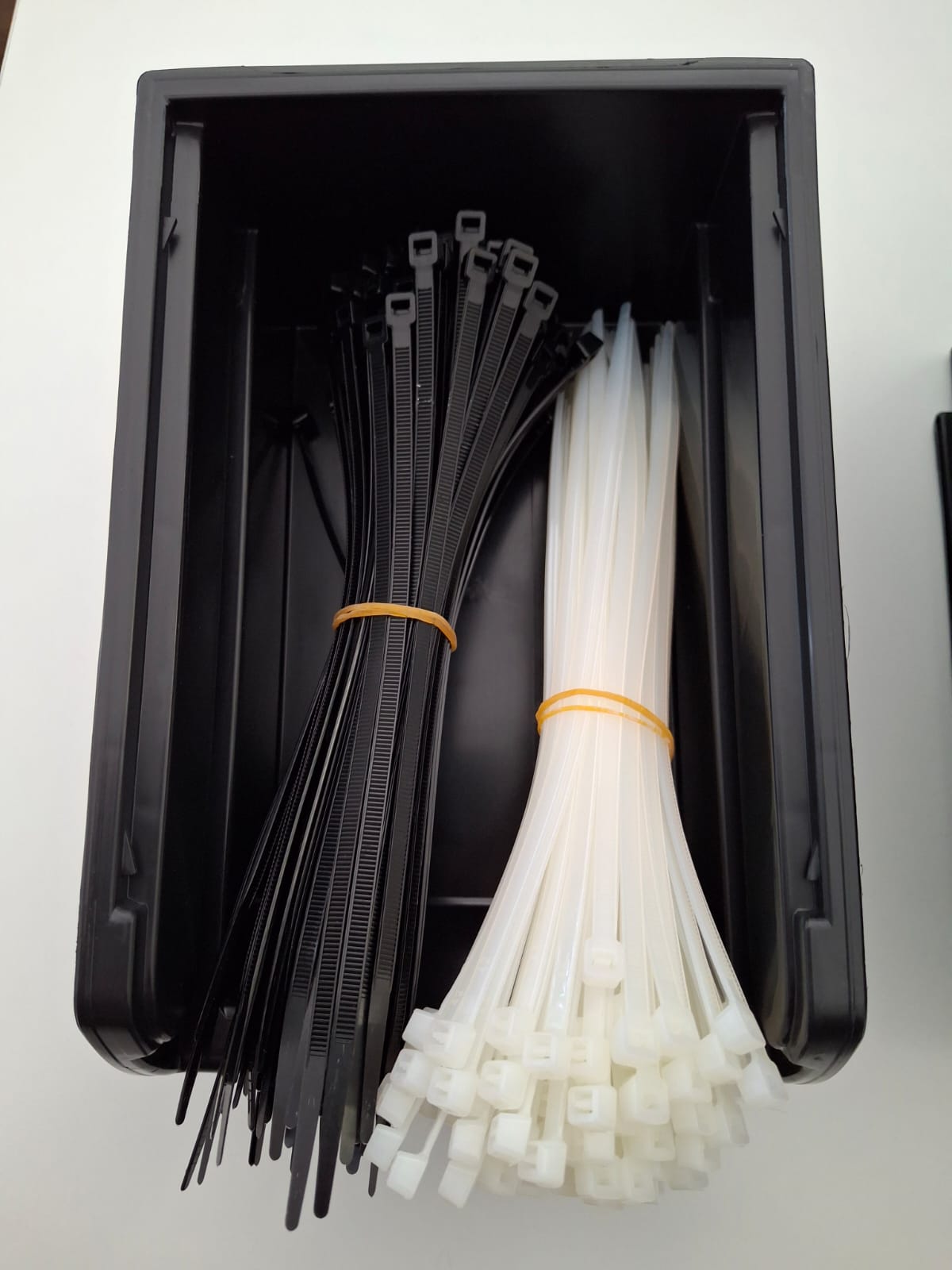 Cinchos 200mm Blancos