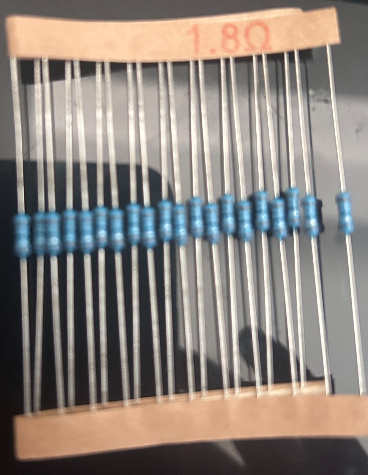 Resistencia de 1.8 ohm