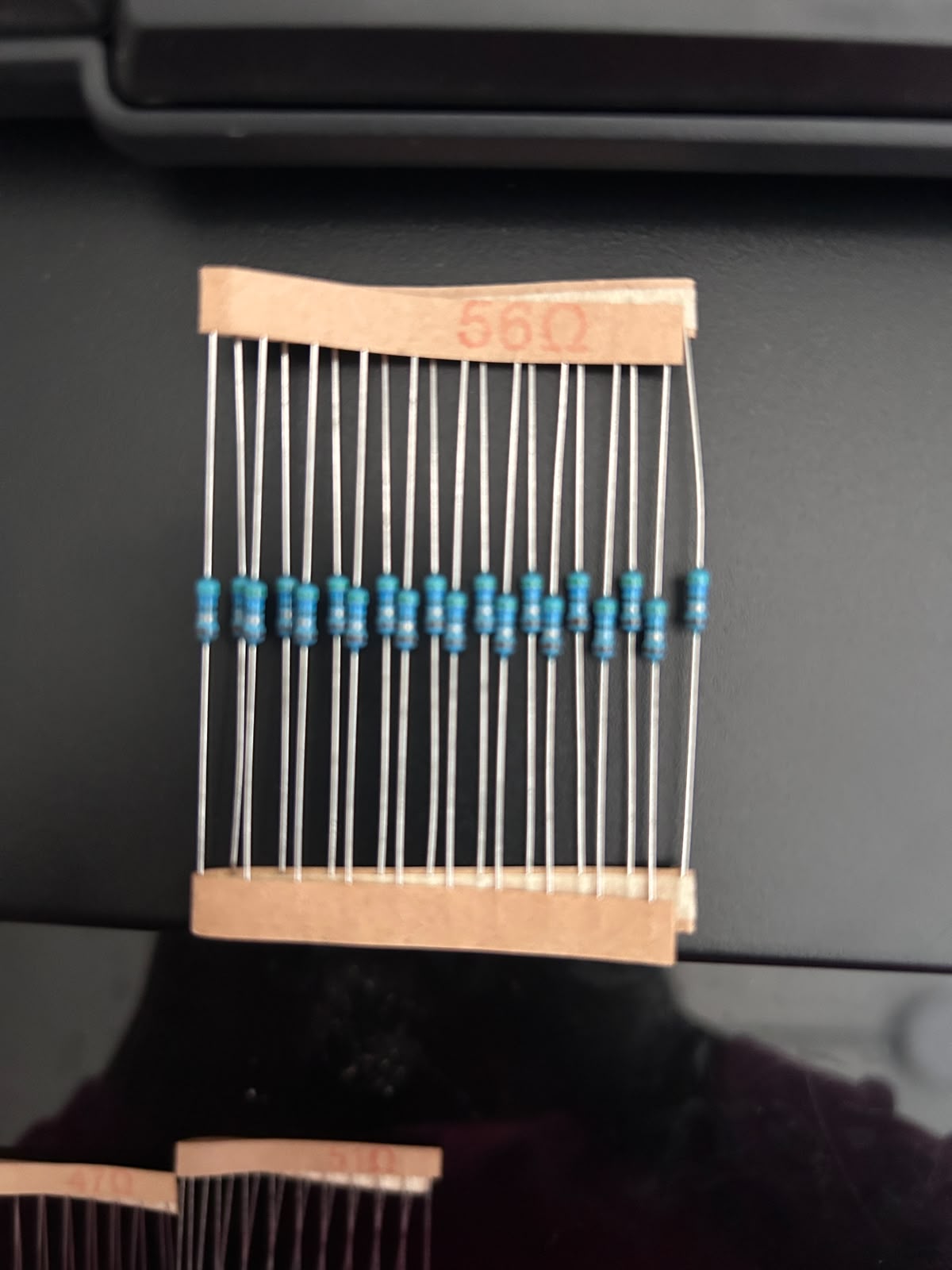 resistencia de 56 ohm